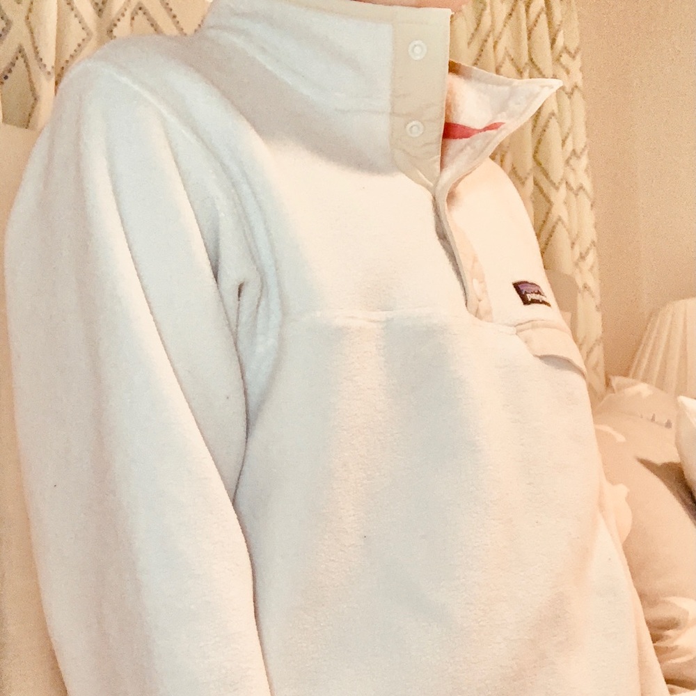 GIRLS WHITE PATAGONIA SYNCHILLA SNAP PULLOVER